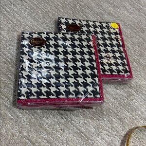 2 pkgs Caspar Laura Herringbone Napkins